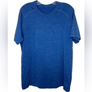 Lululemon Men’s Metal Vent Tech Short Sleeve blue - Medium